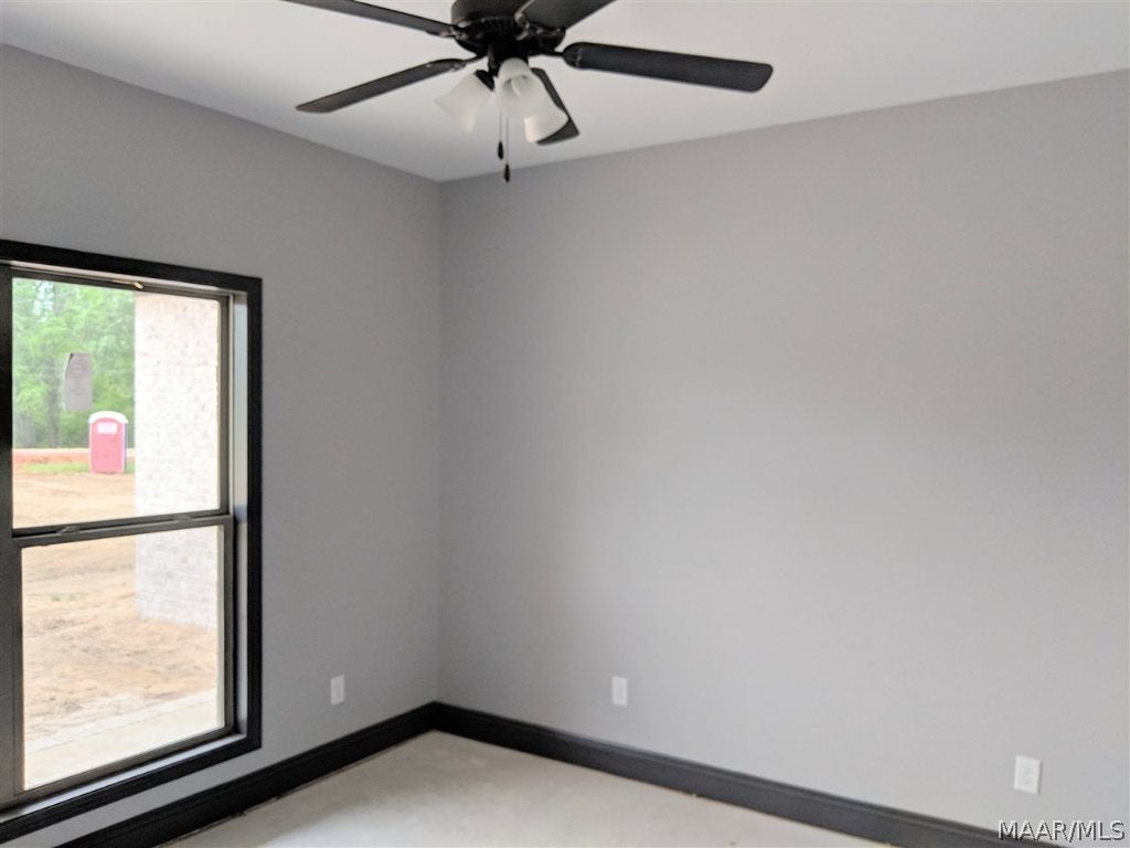 1721 Skipper Road Dothan, AL 36301 - Photo 7 of 19 Gallery Image 7