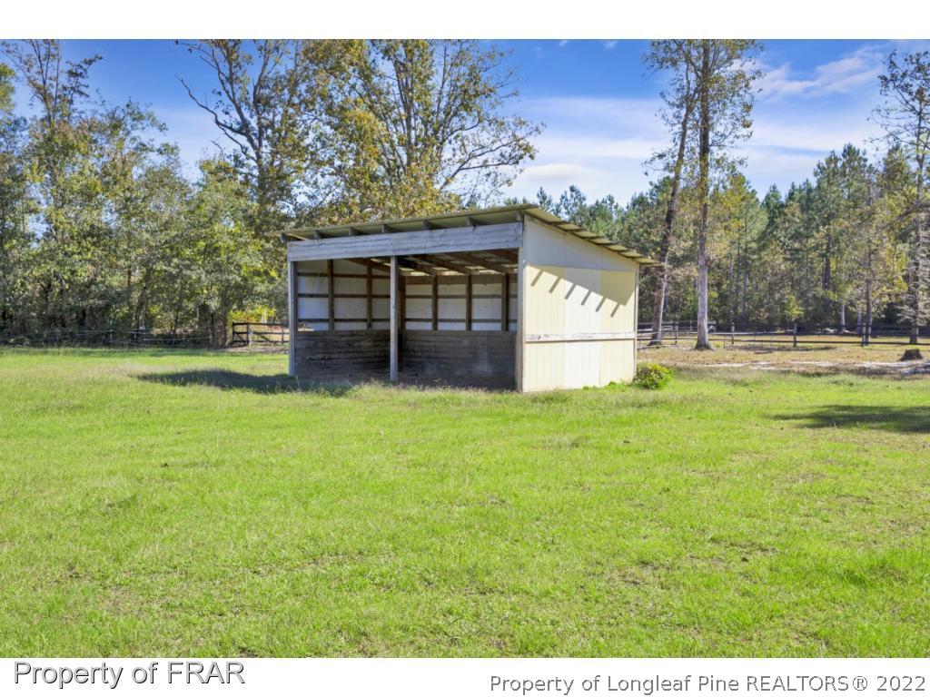 9390 East Reeves Bridge Road Linden, NC 28356 - Photo 9 of 36 Gallery Image 9
