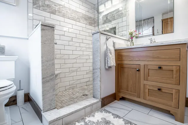 $1,995,000 | 626 Highway 1, Scarborough, ME 04074