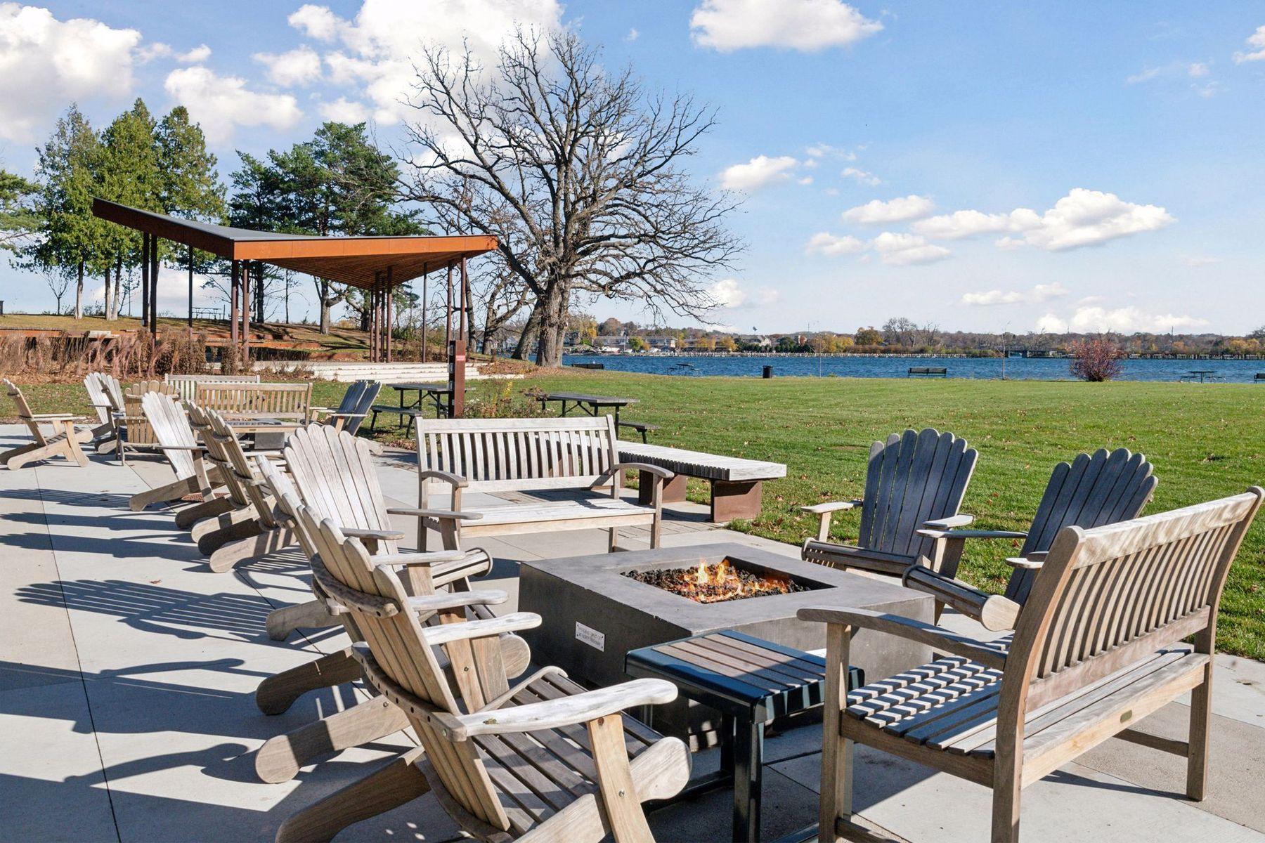 2685 Shadywood Road Excelsior, MN 55331 - Photo 18 of 20