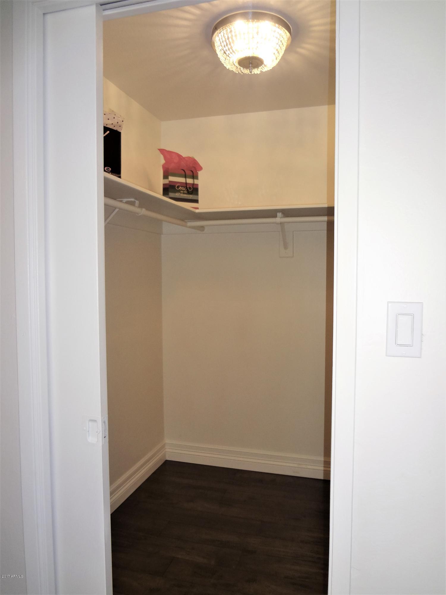 6003 North 10th Way Phoenix, AZ 85014 - Photo 24 of 37 Master Closet