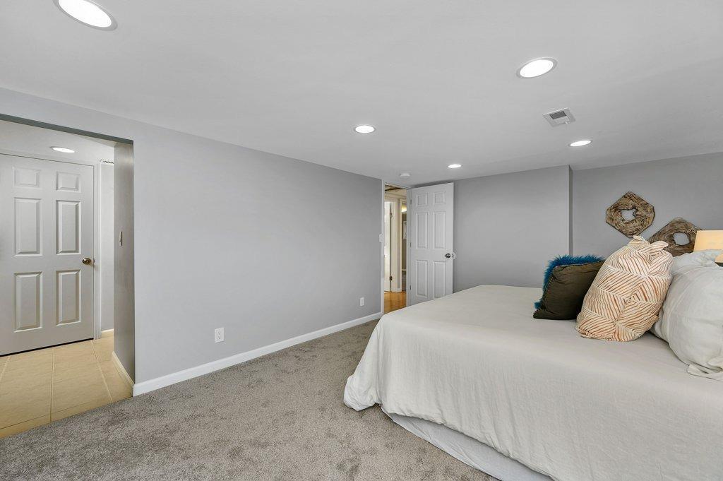 4377 Hunt Road Blue Ash, OH 45242 - Photo 26 of 38 Gallery Image 26
