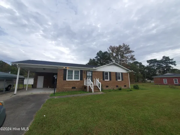 $1,500 | 1847 Stanton Drive, Greenville, NC 27834
