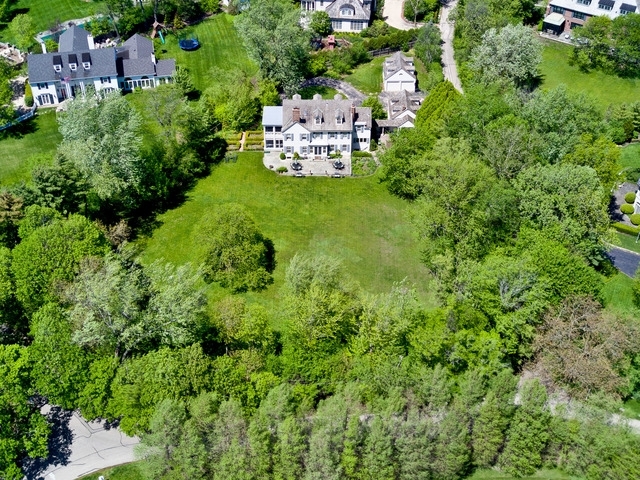 12 Indian Hill Road Winnetka, IL 60093 - Photo 3 of 9
