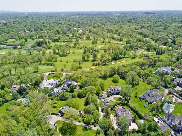 12 Indian Hill Road Winnetka, IL 60093 - Photo 7 of 9