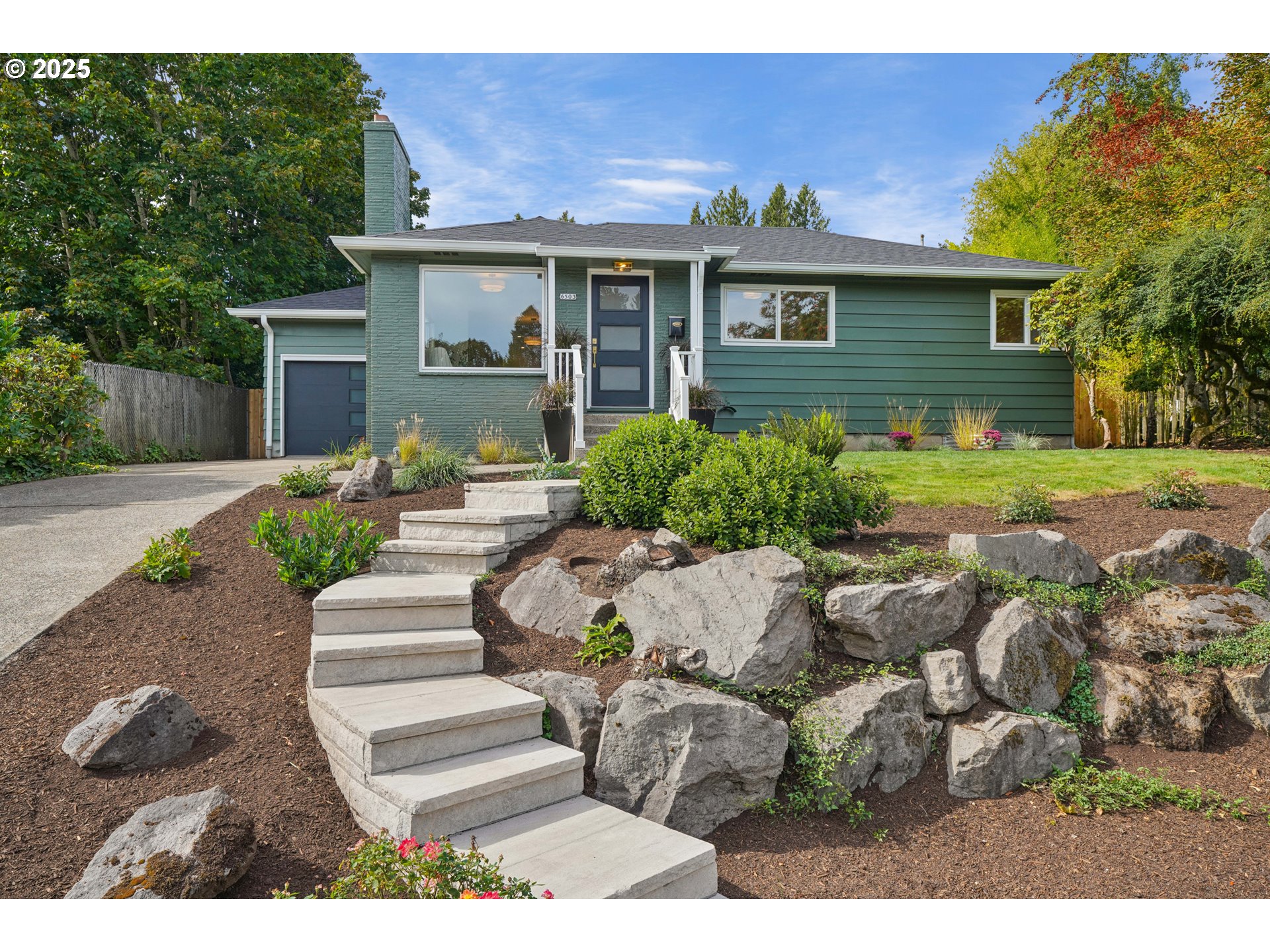 6503 Southwest 46th Place Portland, OR 97221 - Photo 2 of 39 Exterior