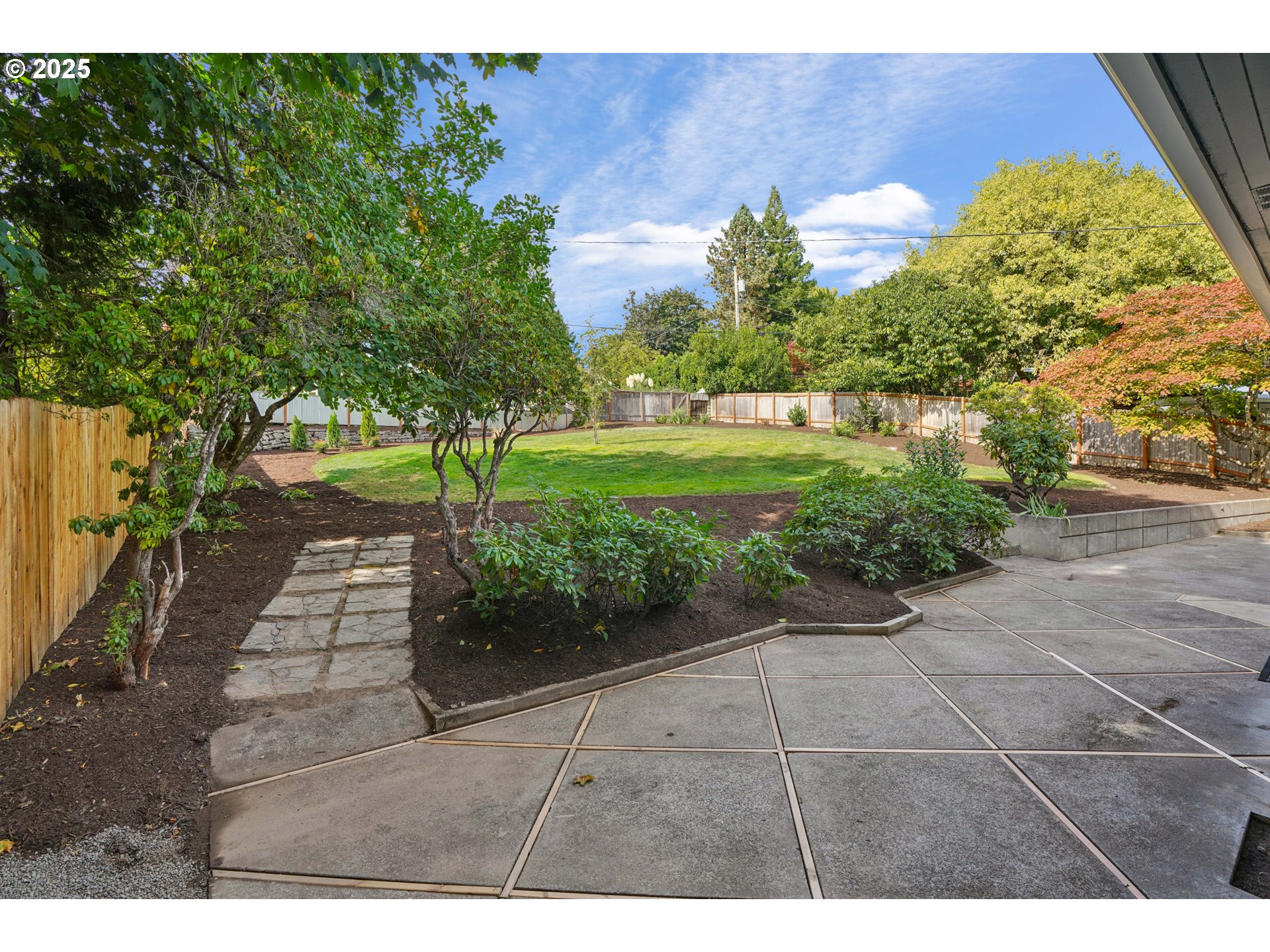 6503 Southwest 46th Place Portland, OR 97221 - Photo 30 of 39 Backyard