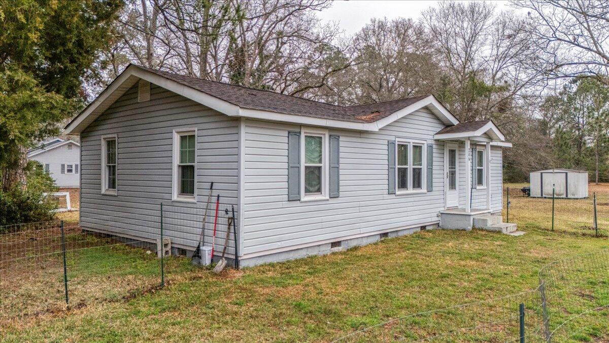 206 Dukes Street St. George, SC 29477 - Photo 8 of 14 Side from Intersection 206 Dukes St-6