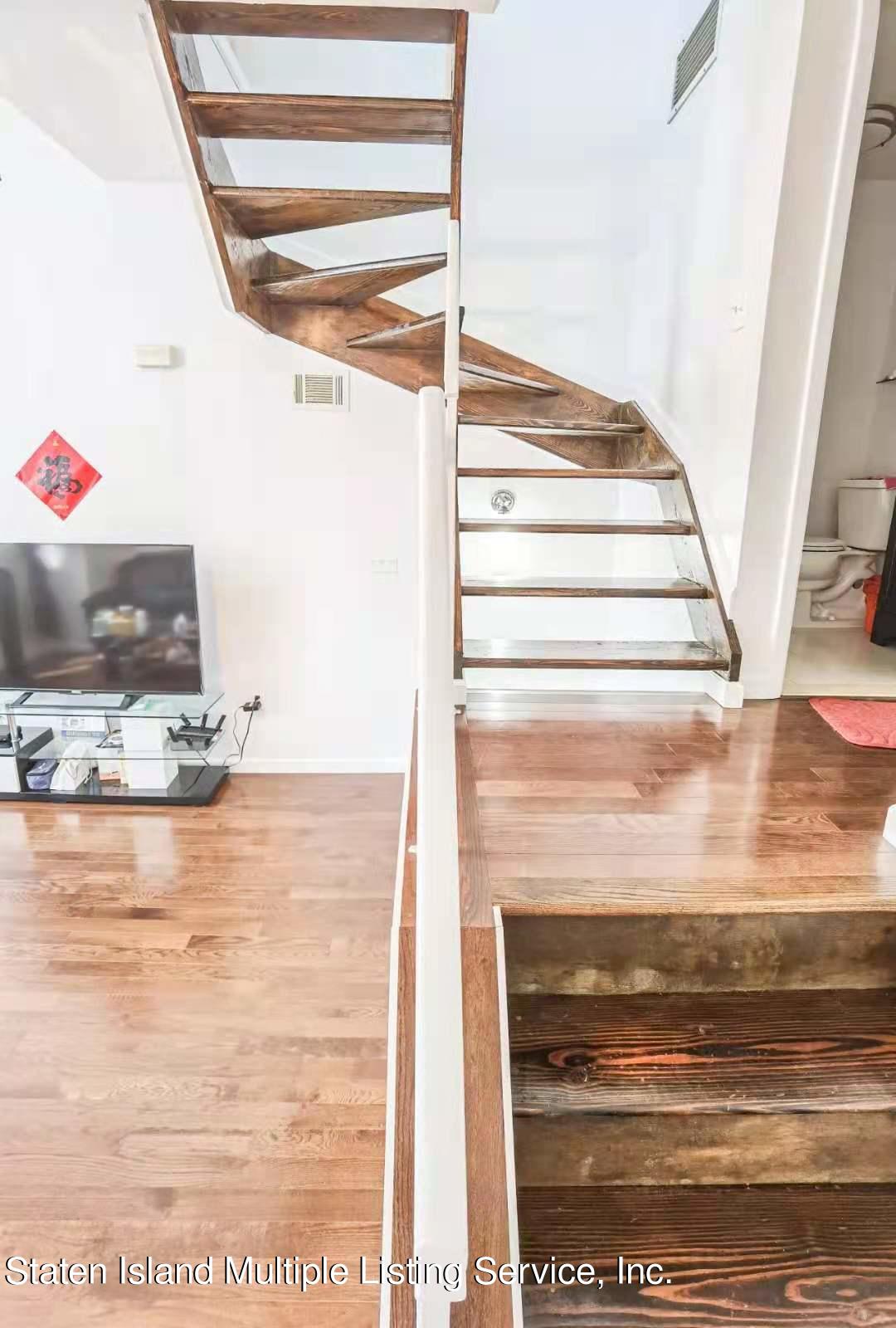 44 Chesebrough Street Staten Island, NY 10312 - Photo 18 of 24 a view of entryway