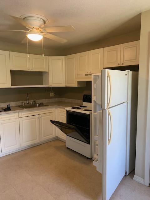 8434 Silver Lake Road, Unit 7 Linden, MI 48451 - Photo 7 of 8 IMG_5296