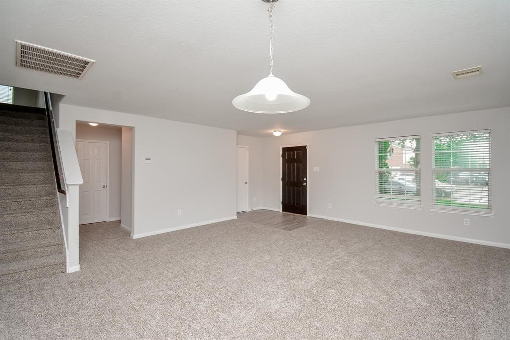 2306 Ledgeway Court Katy, TX 77450 - Photo 5 of 31