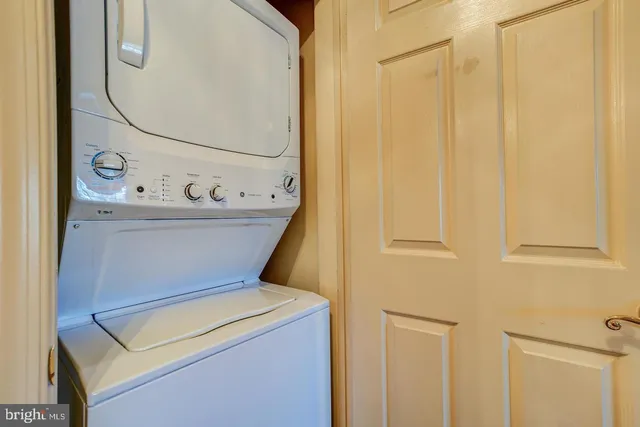 $2,500 | 10706 Kings Riding Way, Unit 20118, Rockville, MD 20852