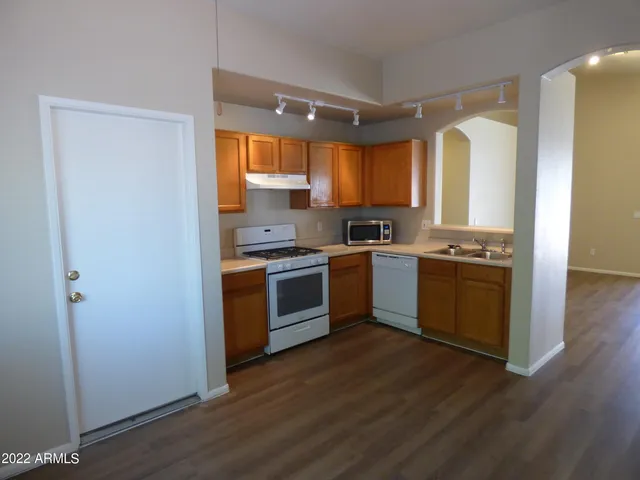 $1,750 | 16144 West Grant Street, Goodyear, AZ 85338