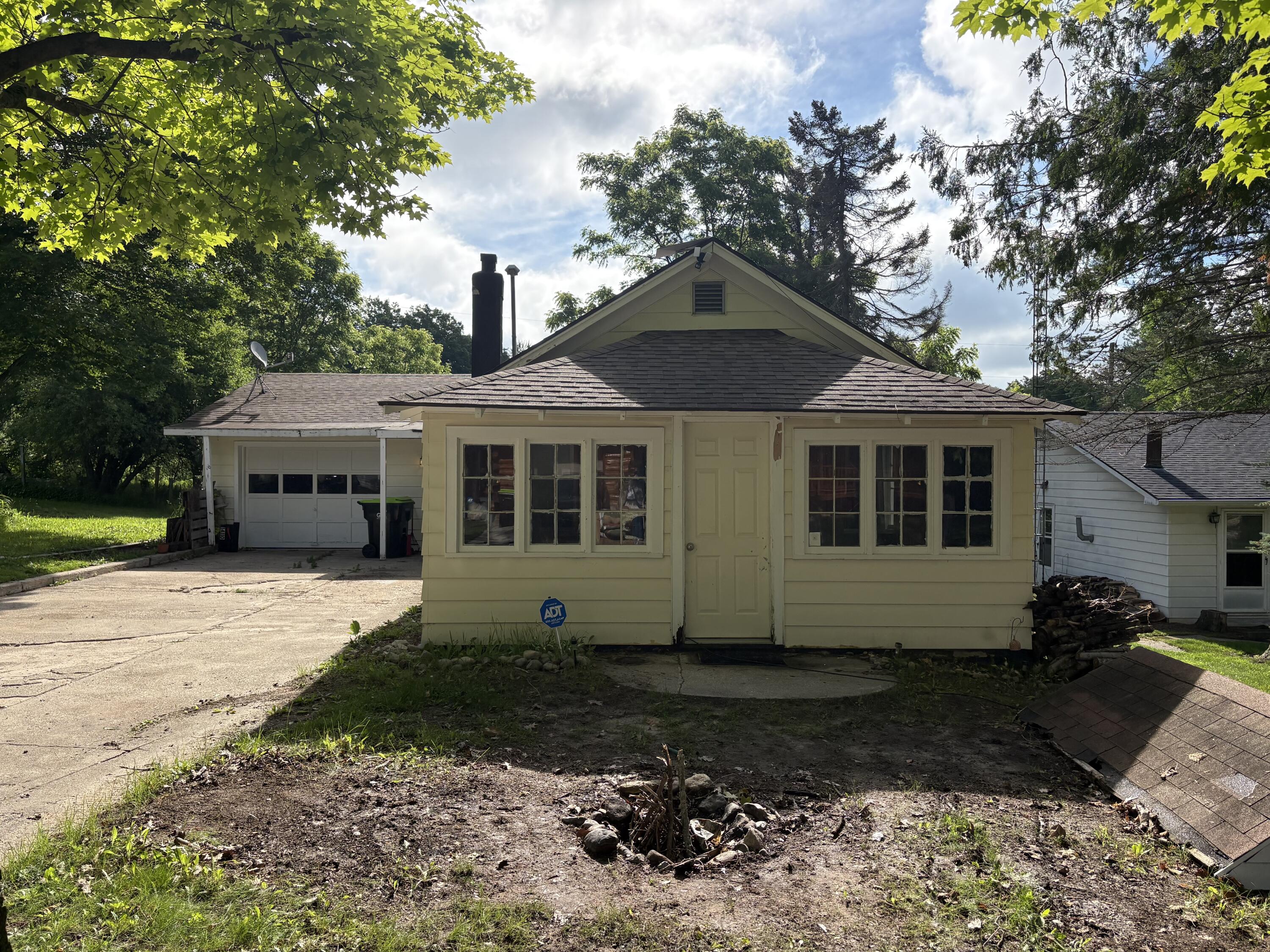 14110 Hicks Lake Road Evart, MI 49631 - Photo 2 of 54 IMG_1893