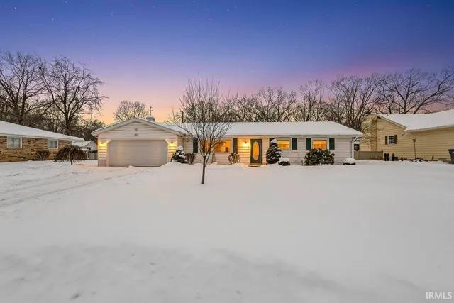 $209,000 | 1831 Kenilworth Drive, Elkhart, IN 46514