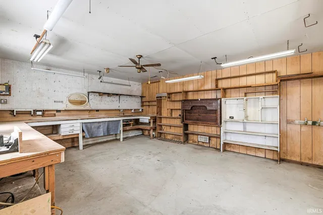 $209,000 | 1831 Kenilworth Drive, Elkhart, IN 46514