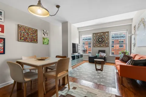 $725,000 | 187 Wayne Street, Unit 405, Jersey City, NJ 07302