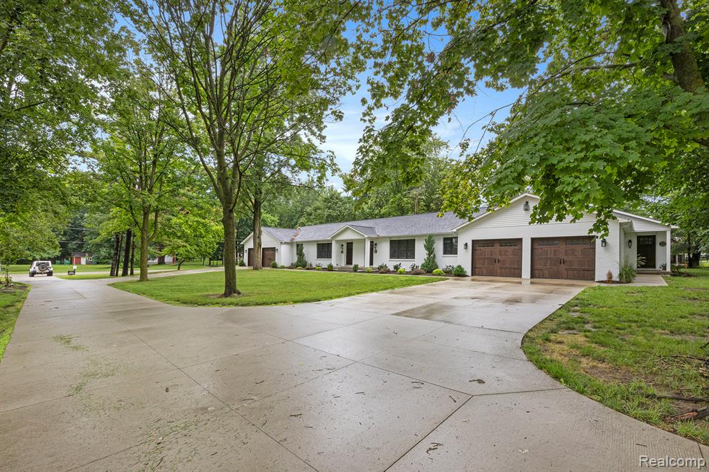 1443 Dauner Road Fenton, MI 48430 - Photo 3 of 50