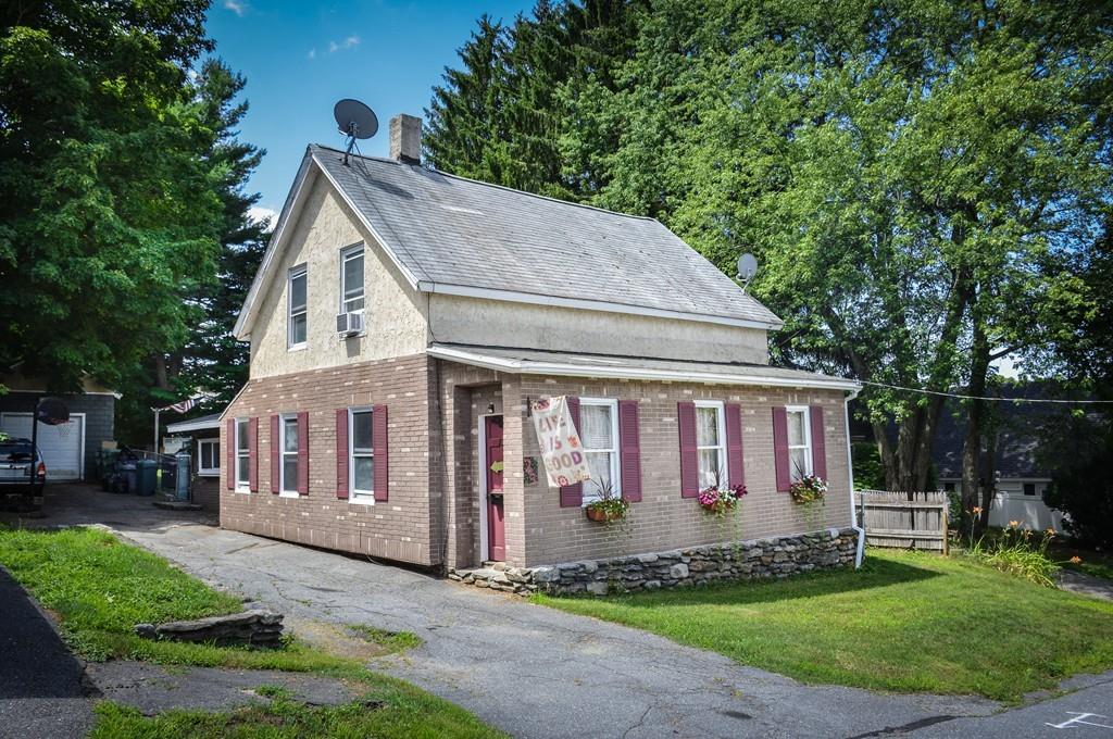 23 Summit Street Clinton, MA 01510 - Photo 1 of 35 Gallery Image 1