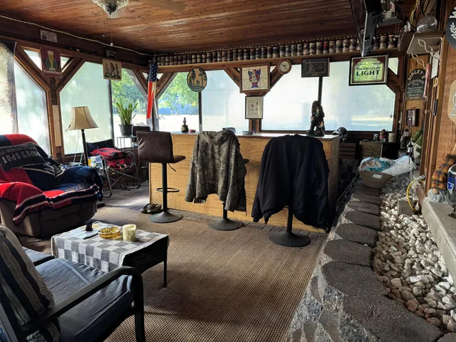 $259,900 | 125 North Cedar Street, Evart, MI 49631