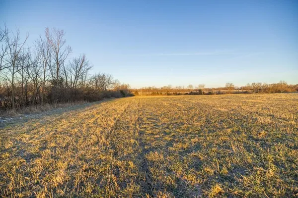 $170,000 | 44507 East 349th Street, Creighton, MO 64739