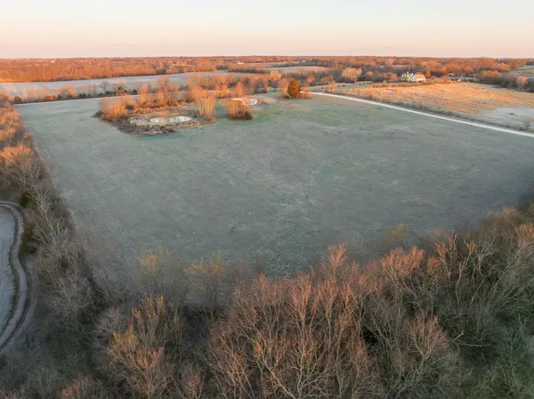 $170,000 | 44507 East 349th Street, Creighton, MO 64739