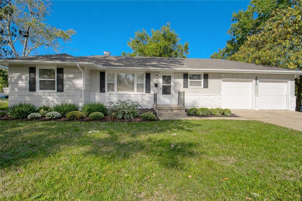 8512 East 85th Street Raytown, MO 64138 - Photo 1 of 30