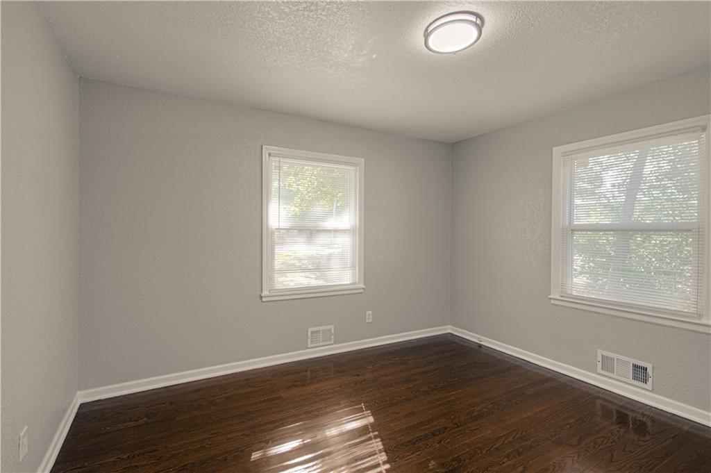 8512 East 85th Street Raytown, MO 64138 - Photo 11 of 30