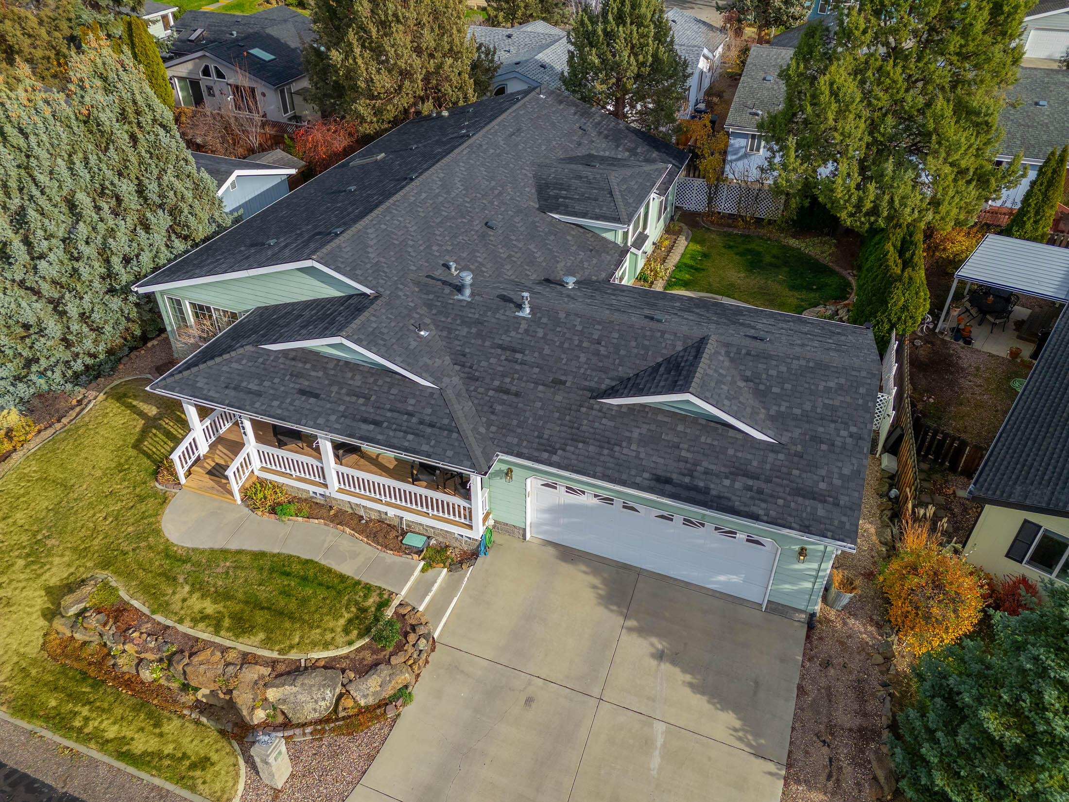 2394 Northeast Crocus Way Bend, OR 97701 - Photo 41 of 44