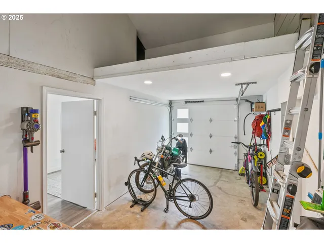 a view of an bike garage