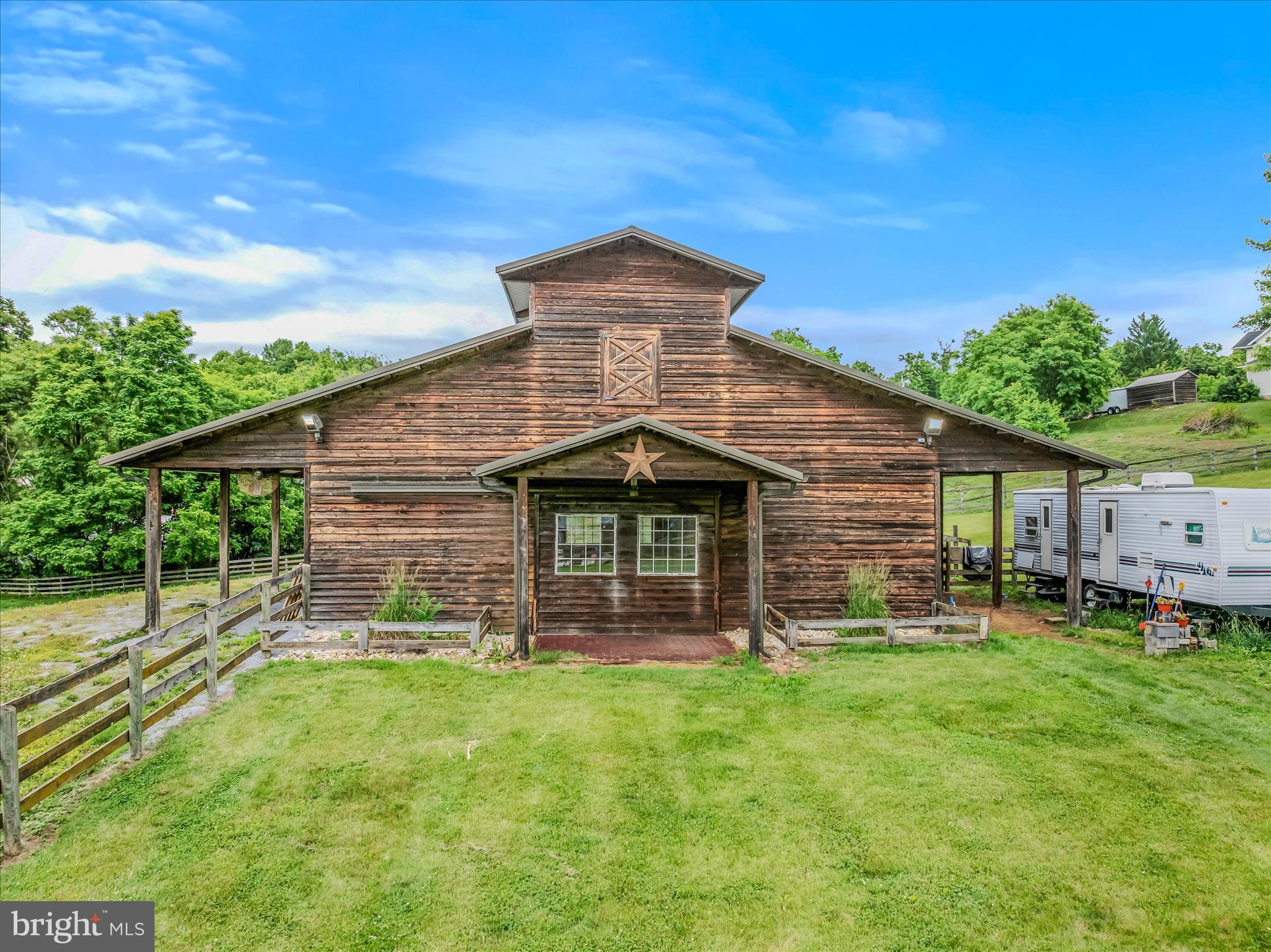 105 Grade Road Falling Waters, WV 25419 - Photo 65 of 96 Barn