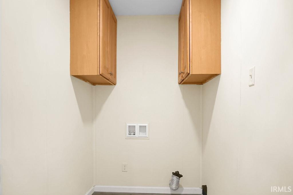 558 Pinewood Drive Bedford, IN 47421 - Photo 13 of 34