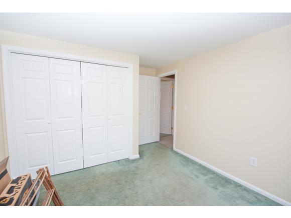 61 Bedford Road Merrimack, NH 03054 - Photo 21 of 34