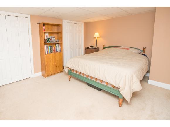 61 Bedford Road Merrimack, NH 03054 - Photo 22 of 34