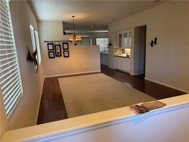 $1,100,000 | 22045 Milestone Street, Saugus, CA 91390