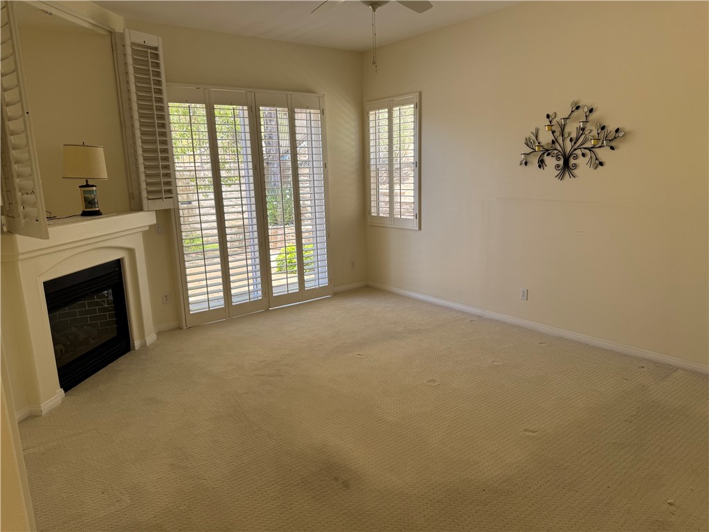 22045 Milestone Street Saugus, CA 91390 - Photo 4 of 8 Living Room