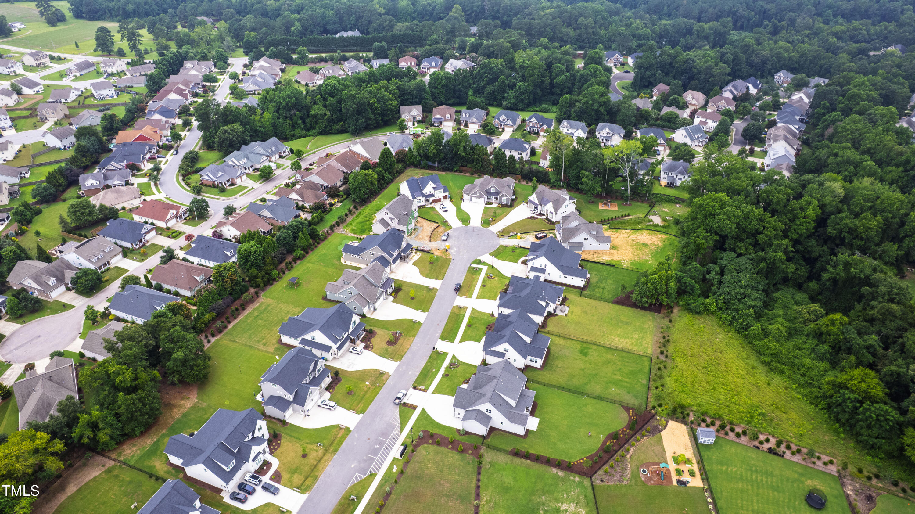 912 Lily Claire Lane Fuquay-Varina, NC 27526 - Photo 61 of 64 912 Lily (2)