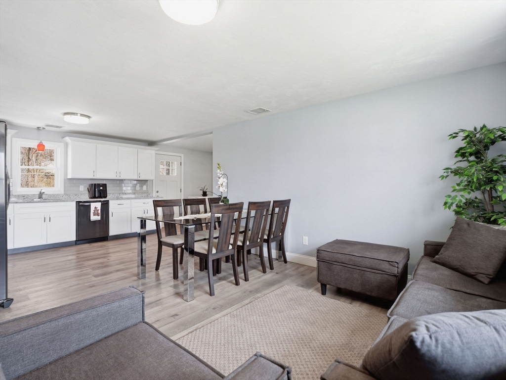 161 Keswick Road Brockton, MA 02302 - Photo 12 of 39