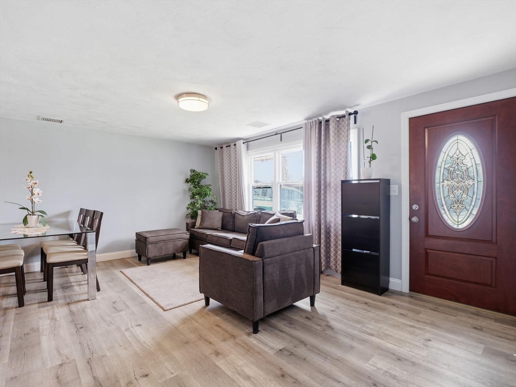 161 Keswick Road Brockton, MA 02302 - Photo 14 of 39