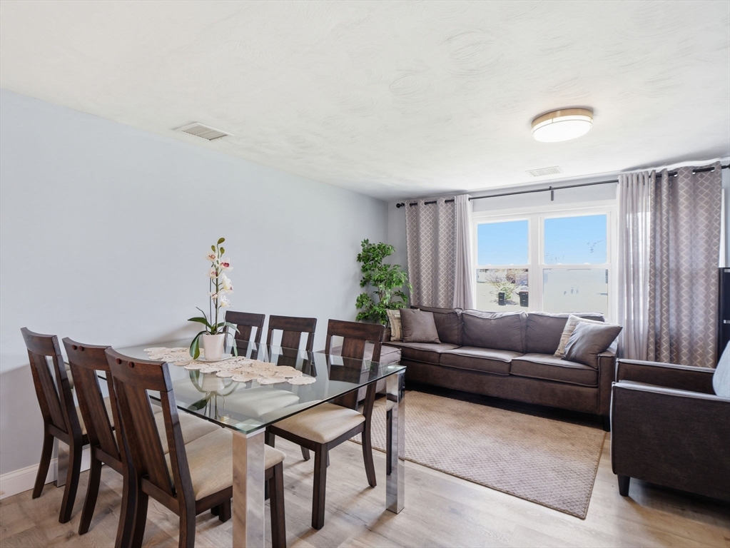 161 Keswick Road Brockton, MA 02302 - Photo 9 of 39