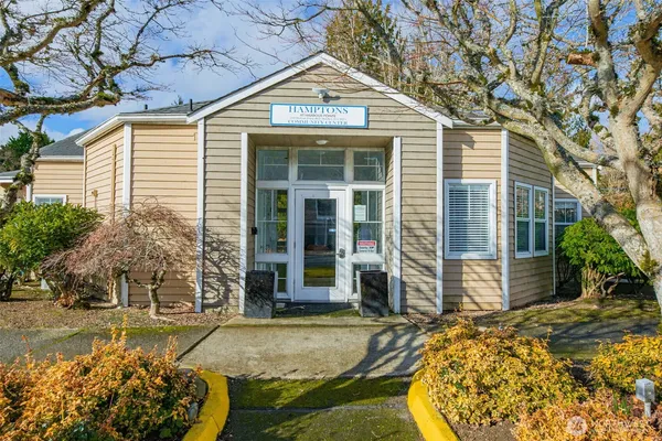 $375,000 | 5300 Harbour Pointe Boulevard, Unit N307, Mukilteo, WA 98275