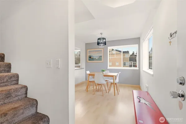 $375,000 | 5300 Harbour Pointe Boulevard, Unit N307, Mukilteo, WA 98275