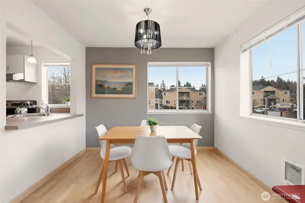 $375,000 | 5300 Harbour Pointe Boulevard, Unit N307, Mukilteo, WA 98275