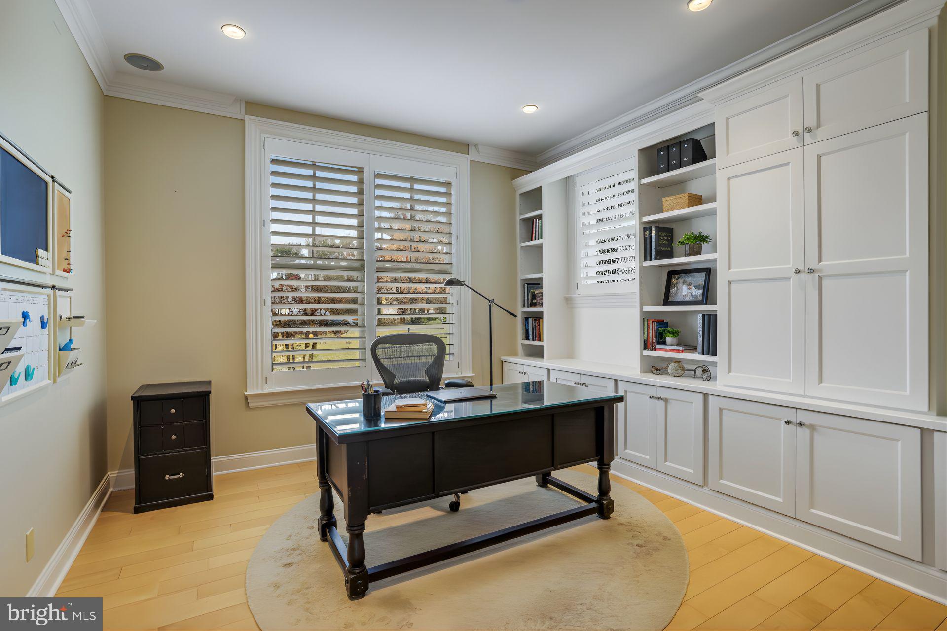 21612 Ripplemead Drive Gaithersburg, MD 20882 - Photo 22 of 39 a view of a workspace with furniture and a window