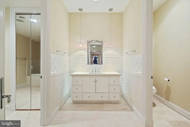 $1,750,000 | 21612 Ripplemead Drive, Gaithersburg, MD 20882