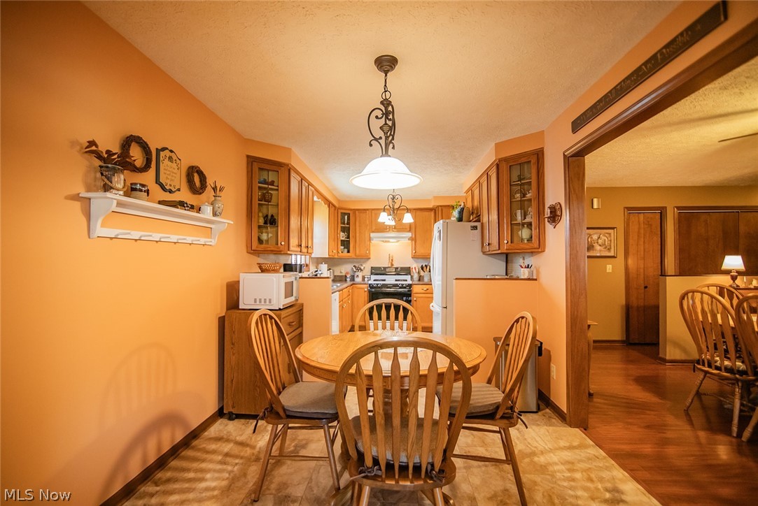 808 28th Street Vienna, WV 26105 - Photo 19 of 47
