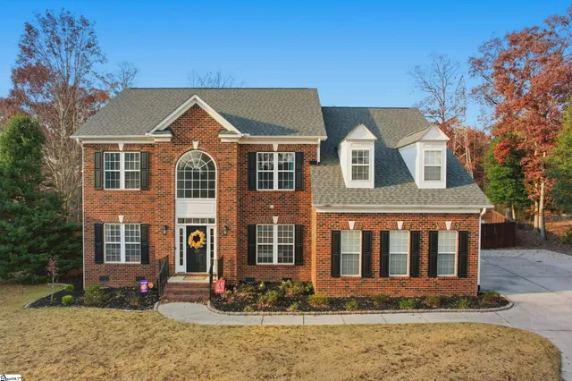 $600,000 | 137 Hammett Pond Court, Greer, SC 29650