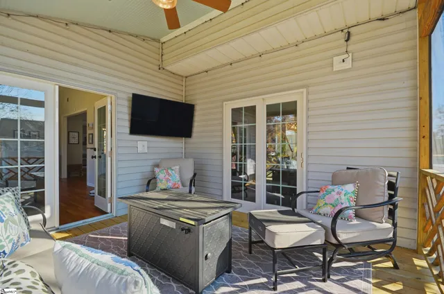 $600,000 | 137 Hammett Pond Court, Greer, SC 29650