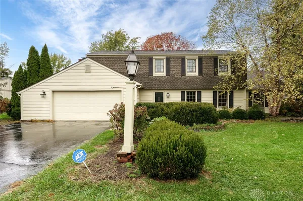 $429,900 | 811 West Spring Valley Pike, Dayton, OH 45458