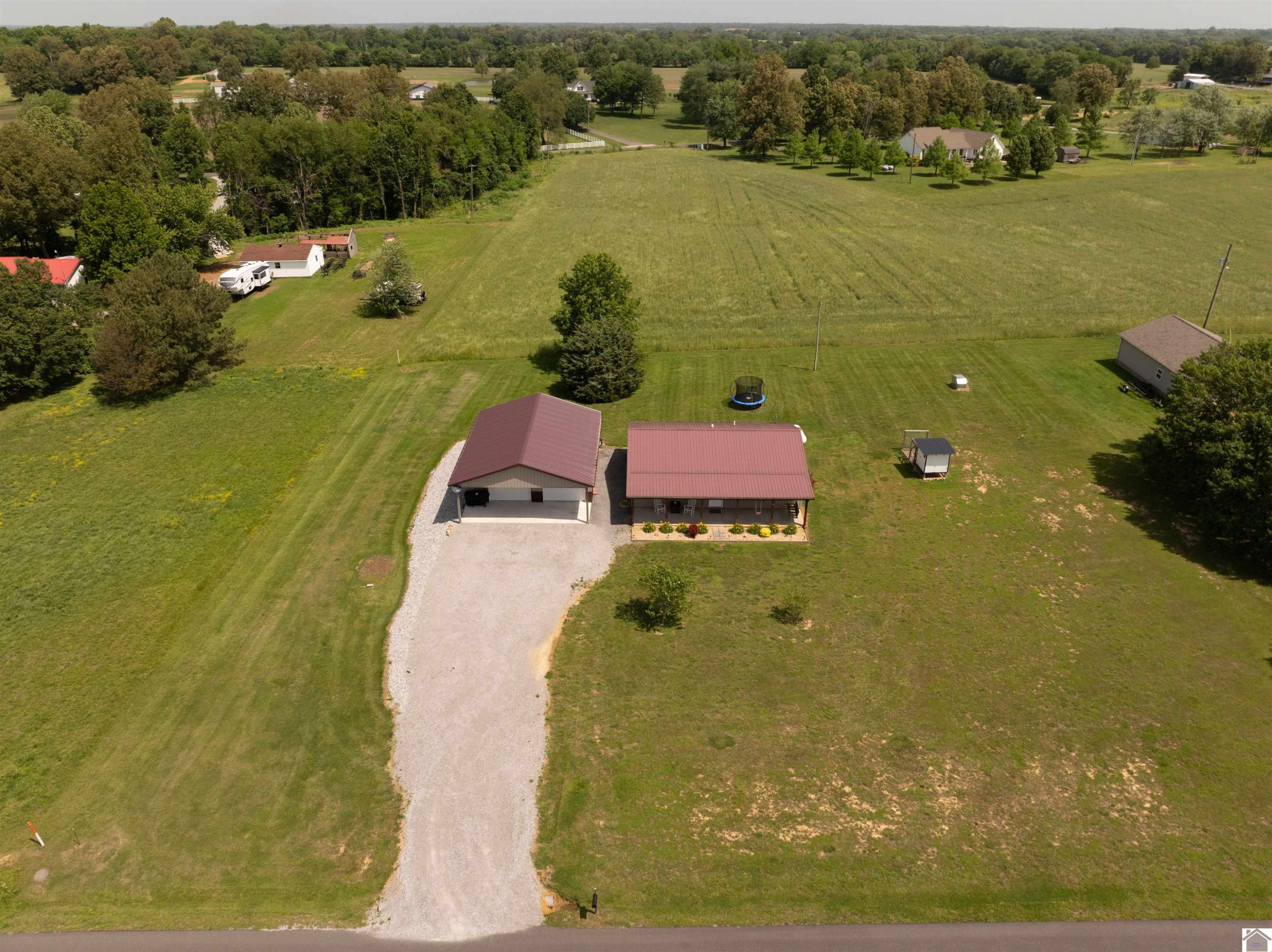 2372 Cardinal Road Mayfield, KY 42066 - Photo 11 of 13 Photo 11